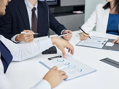 How Should All Kinds Of Office Furniture Be Maintained During The Rainy Season?